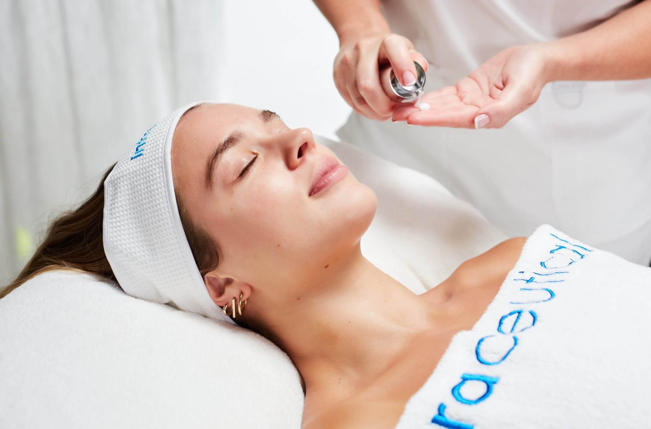 Woman receiving a relaxing spa treatment.